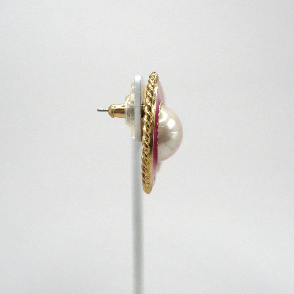 1980s Vintage Country Club Coquette Gold-Tone Pink-n-Pearl Fashion Earrings