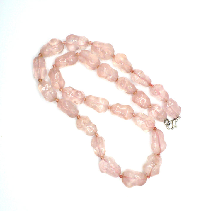 1970s Vintage Rose Quartz Nuggets Beaded Necklace