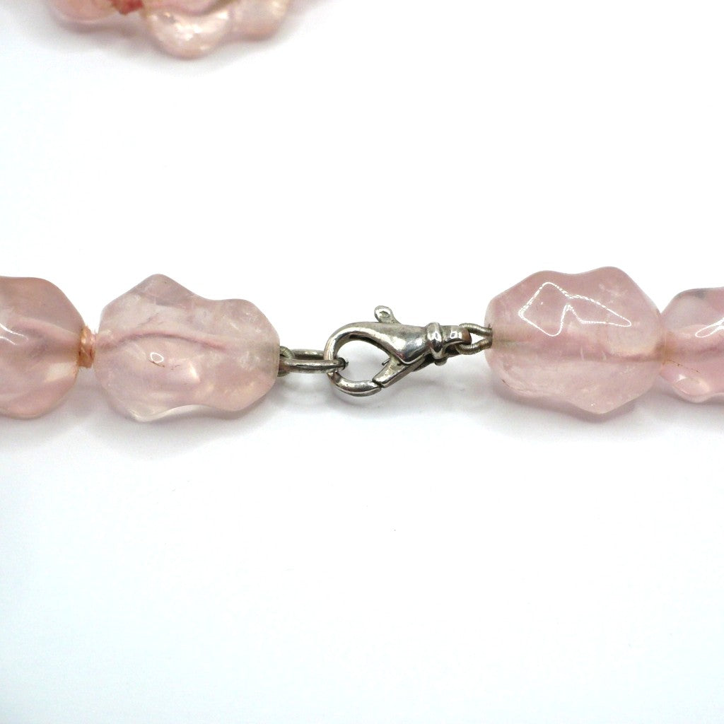 1970s Vintage Rose Quartz Nuggets Beaded Necklace