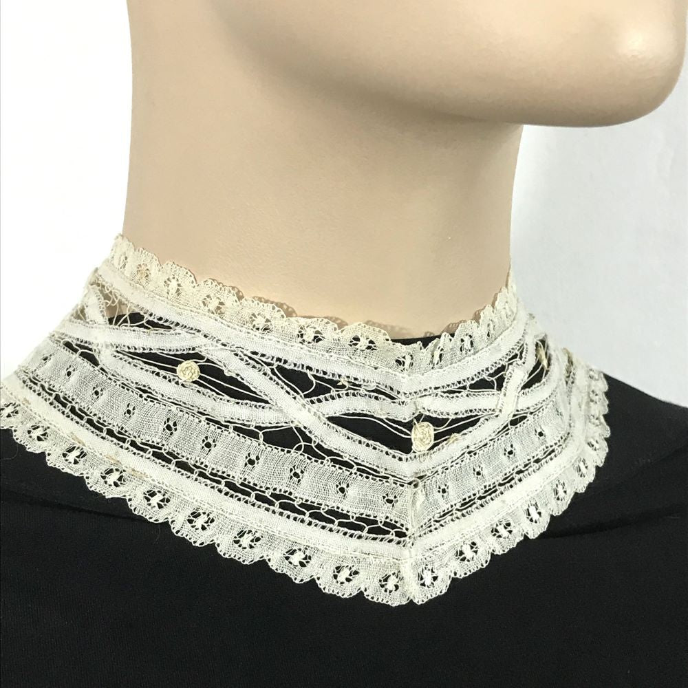 1908 Edwardian High Stand Lace Collar on mannequin neck.