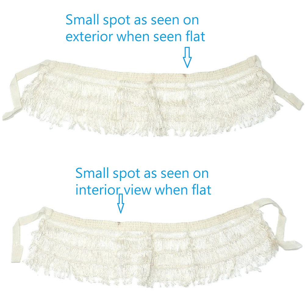 1930s Creamy White, Self-tie Silk Lace Shawl Collar.