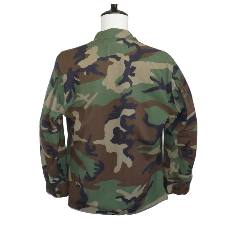 1980 Vintage USAF BDU Woodland Camo Jacket Med/Short  on dress form, back view.
