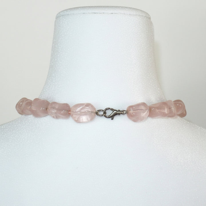 1980s Rose Quartz Nugget Bead Necklace view of back lobster claw clasp.