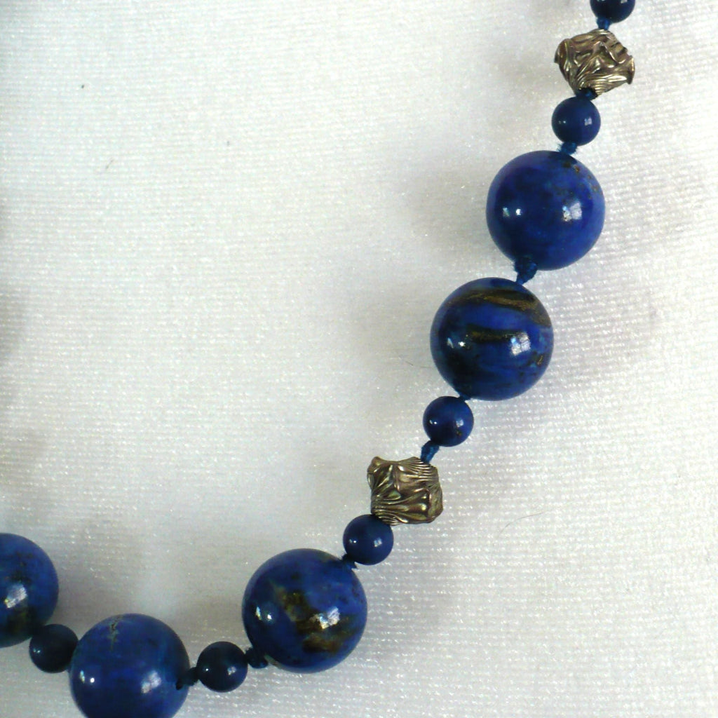 1970 Vintage Gemstone Lapis Lazuli Sterling Silver Beaded Necklace.