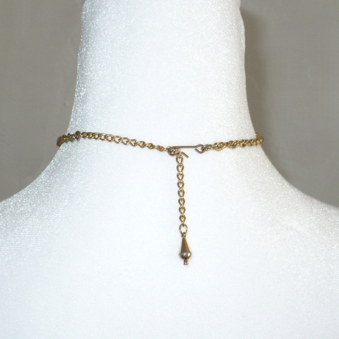 1960 Vintage Romantic Pearl Rhinestone Bridgerton-sty eChoker Necklace adjustable.