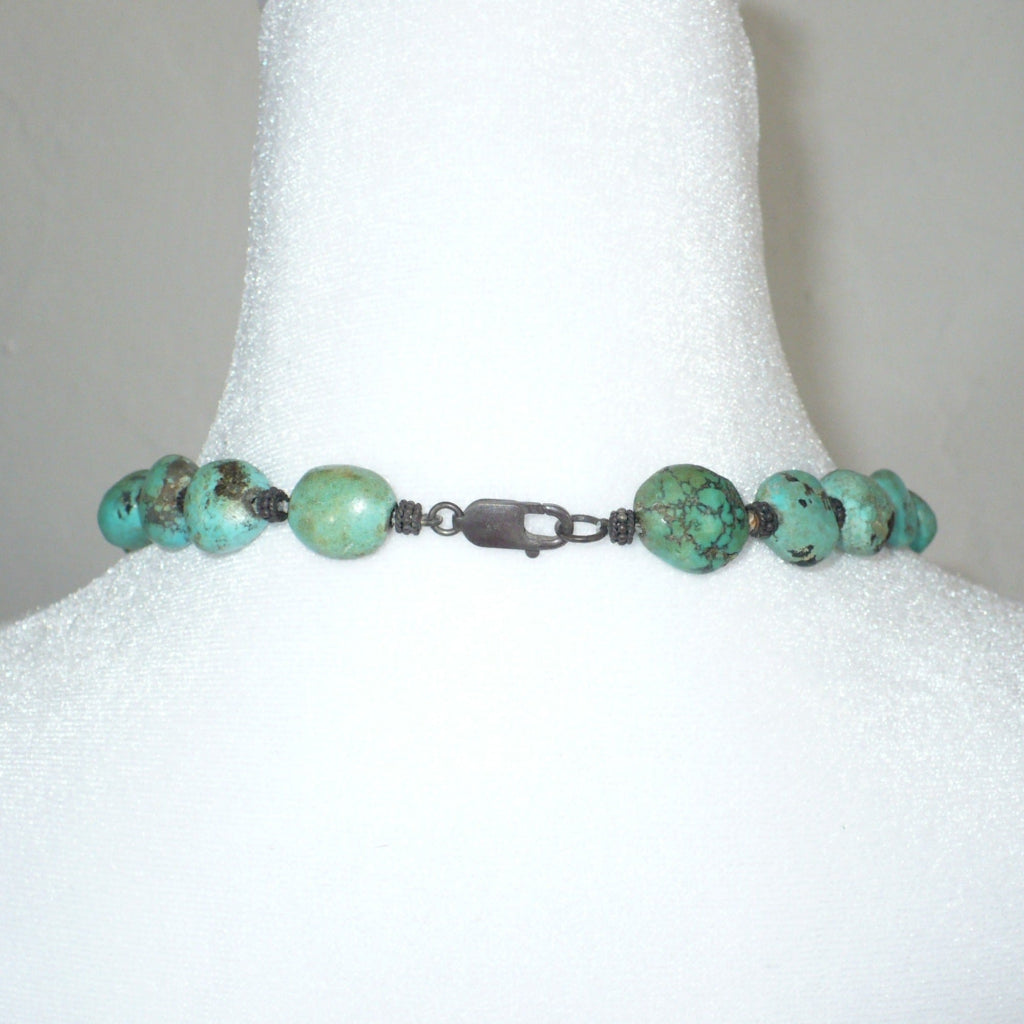 1970s Vintage Hubei Turquoise Beaded Necklace with sterling silver lobster claw clasp.