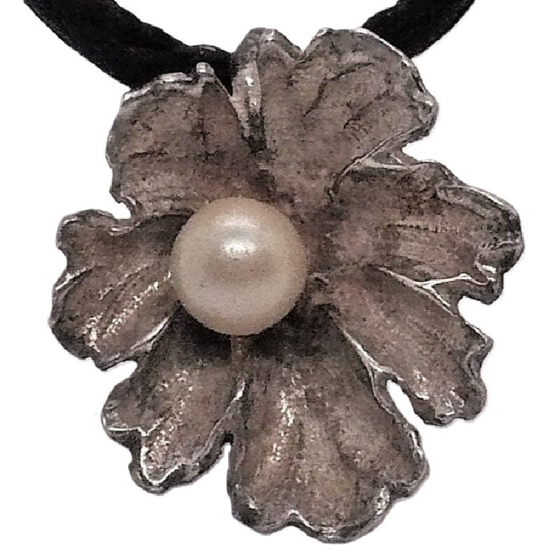 Silver Flower and Pearl Pendant.