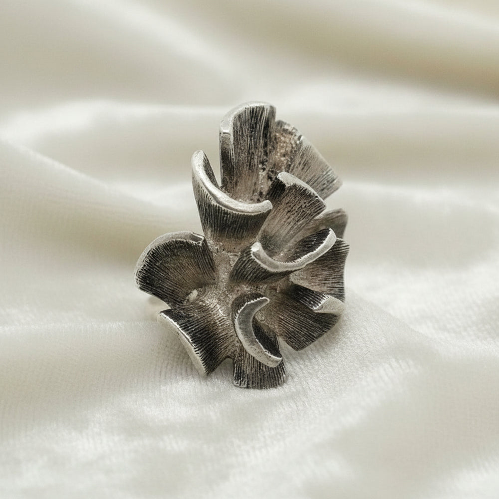 1960s Vintage Brutalist Ring: Industria Argentina.