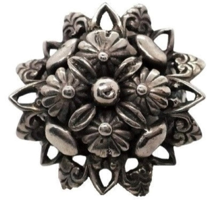 Ring.