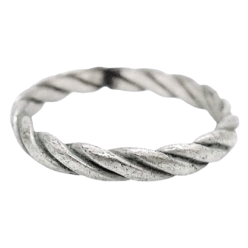 Stacking rope ring.