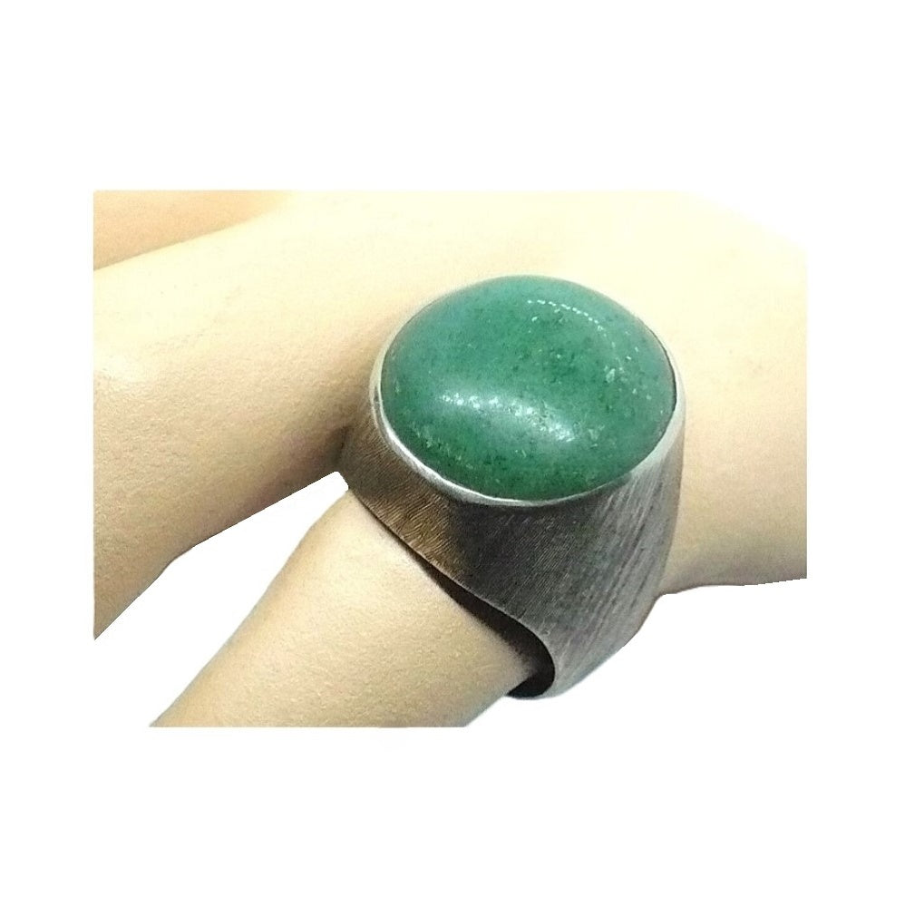 Size 8 Mens 1960s Aventurine Ring, Sterling Silver Modernist Dome Ring.