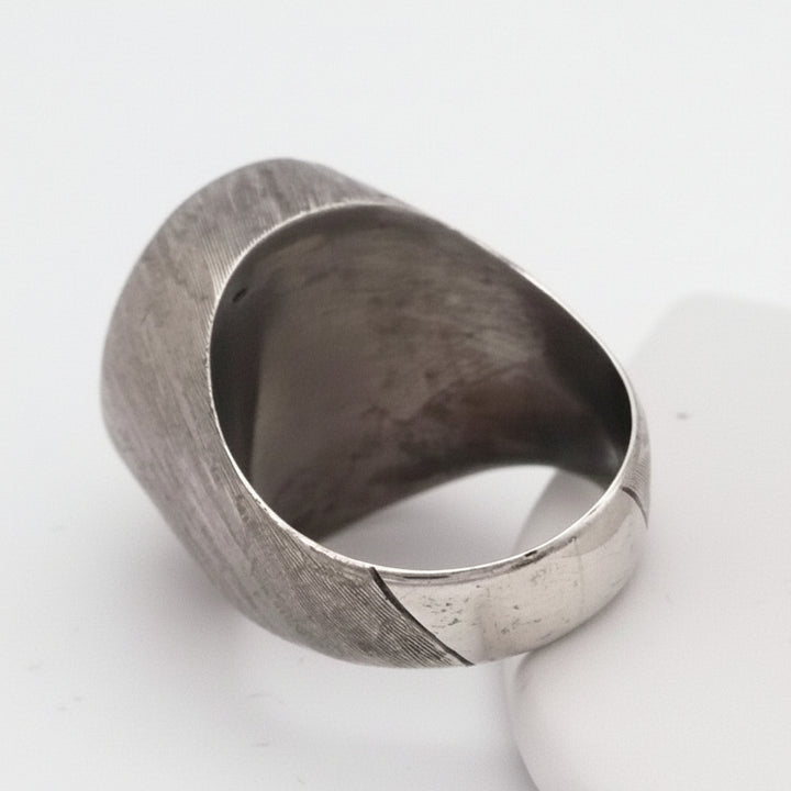 Size 8 Mens 1960s Aventurine Ring, Sterling Silver Modernist Dome Ring.