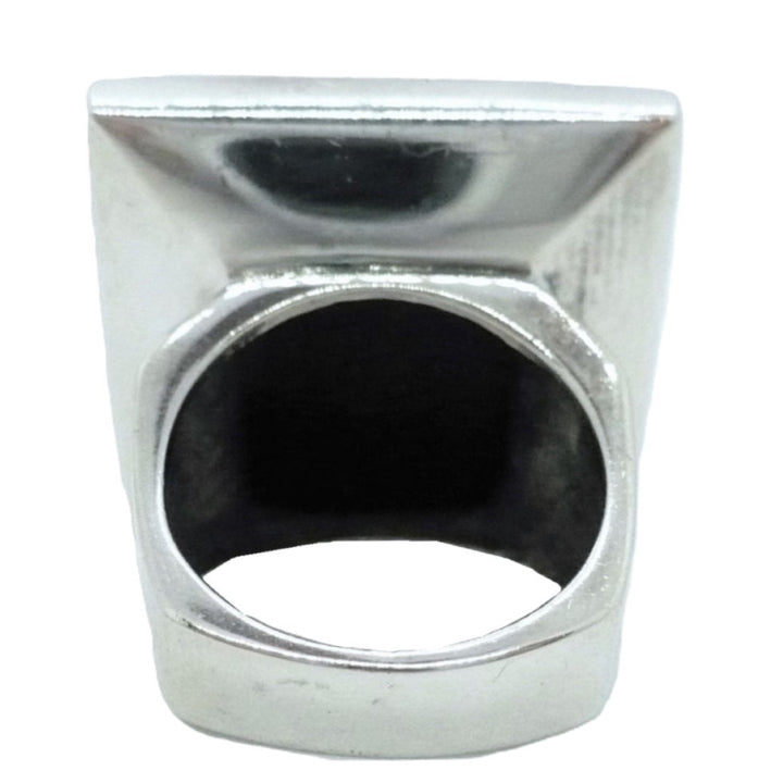 S’Paliu black onyx ring.