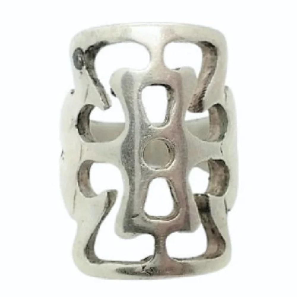ring.