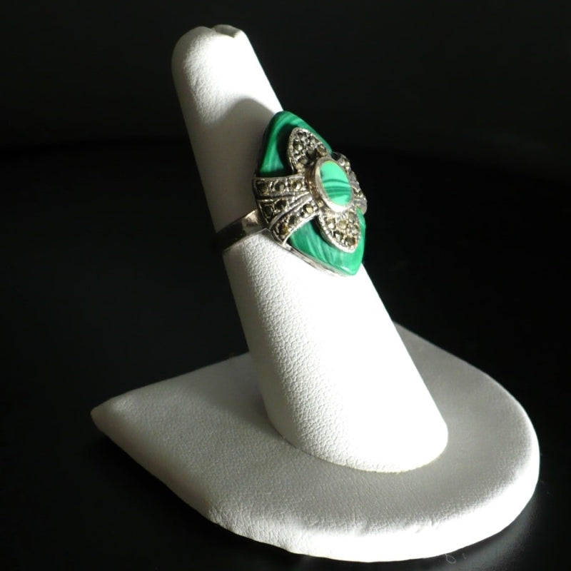 Art Deco Vintage 975 Silver Malachite Cocktail Ring Size 7.
