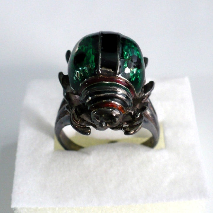 1950s Vintage Beetle Insect Ring in Silver with Green Enamel Wings.