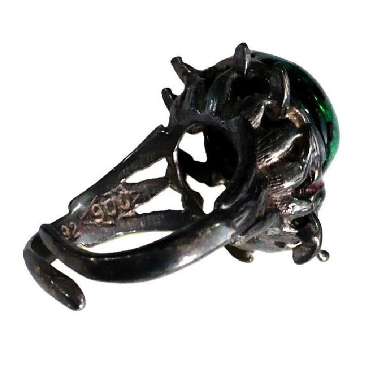 1950s Vintage Beetle Insect Ring in Silver with Green Enamel Wings.
