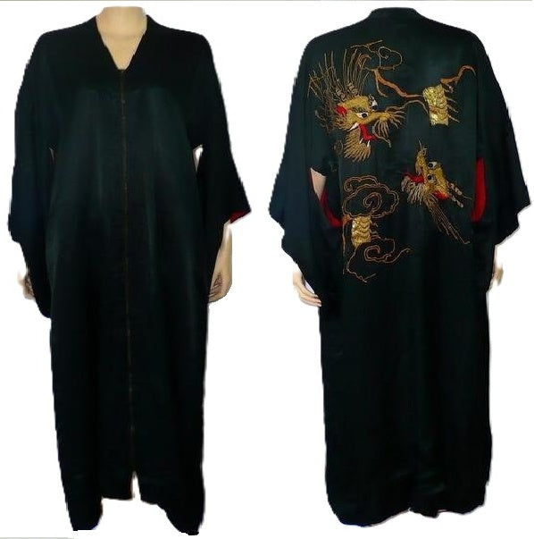 RObe.