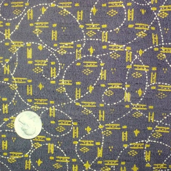Shōwa Period Hand-Stitched Rayon Chirimen Kimono.