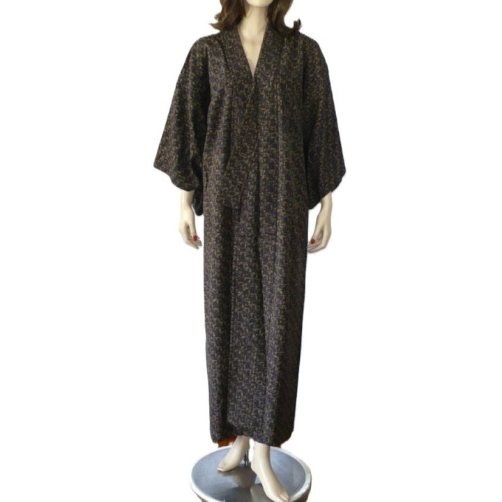 1960s Shōwa Rayon Chirimen Hitoe Kimono front view.