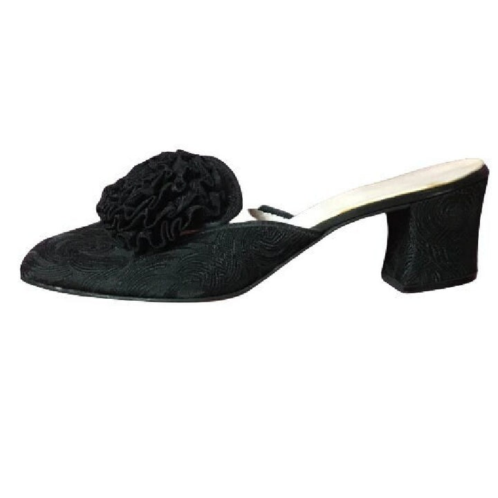 B6.5 (6 1/2 B) Daniel Green Boudoir Slippers