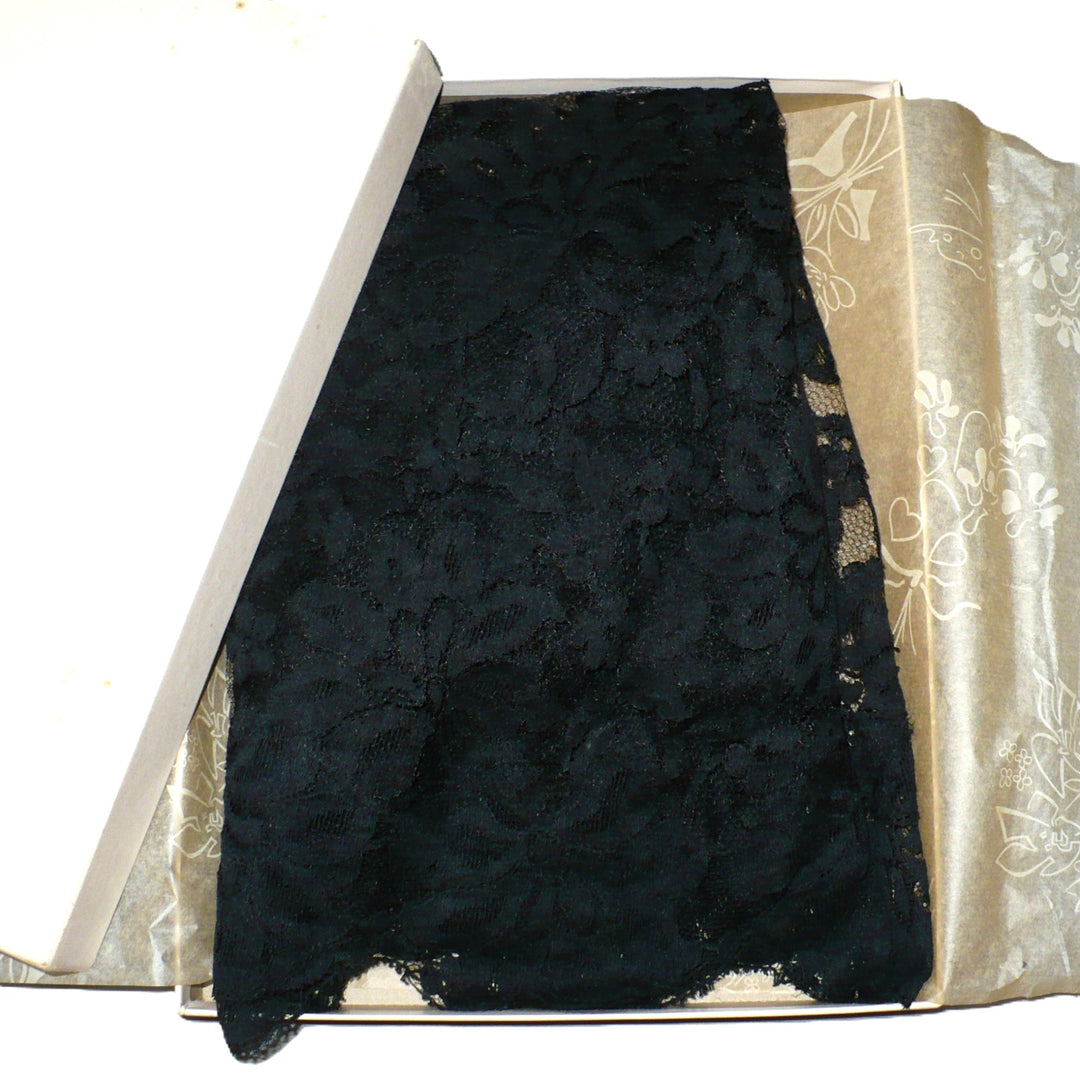 1960s Vintage Black French Liturgical Lace Mantilla Scarf.