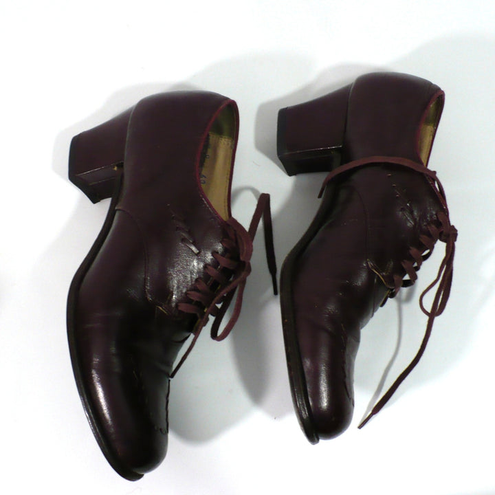 7A Vintage 1940s Women's Heeled Kid Leather Ghillie Oxfords, WW2 era.