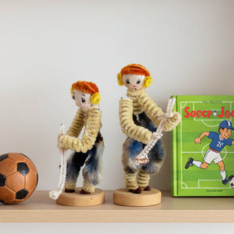 1950s Japan Pipe Cleaner Golfer Dolls – Vintage Chenille Bendy Dolls on shelf.