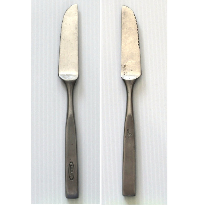 Vintage VIASA Airlines Cutlery, Butter Knife, Venezuela Aviation Catering Collectible, front and back view.