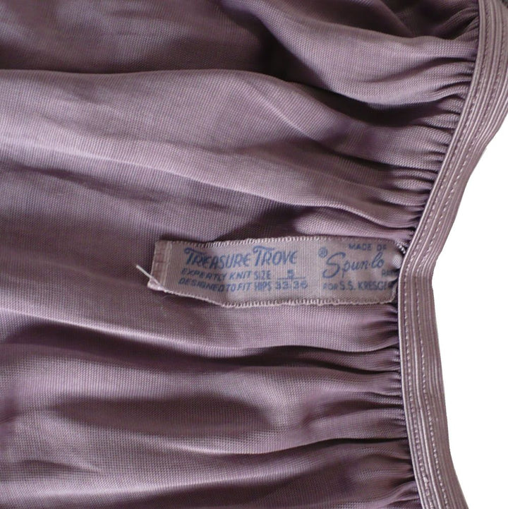 X-Small 1950s Vintage Purple Plum Rayon Knicker Tap Pants Panties.