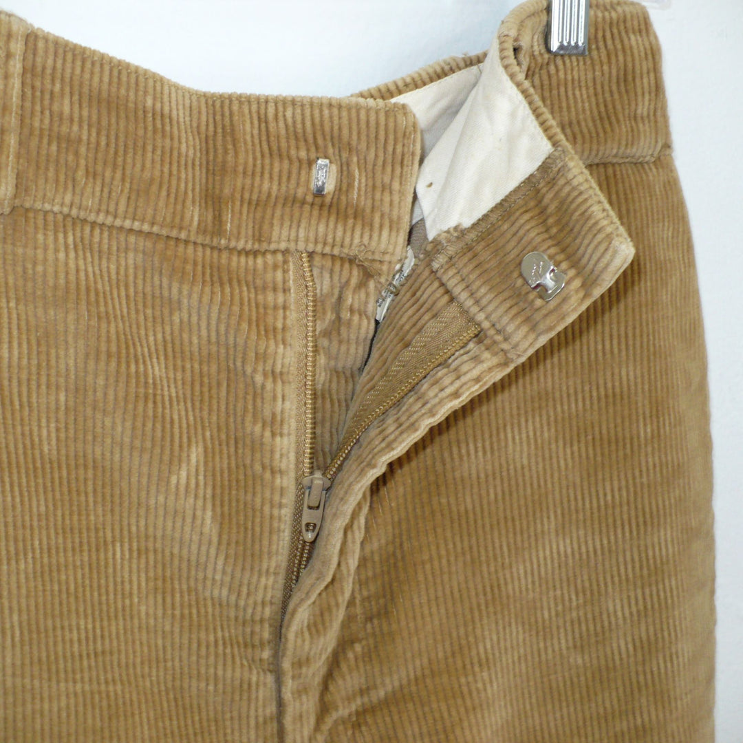 1980s Women's Vintage Cord Climbing Knickers Sportswear.
