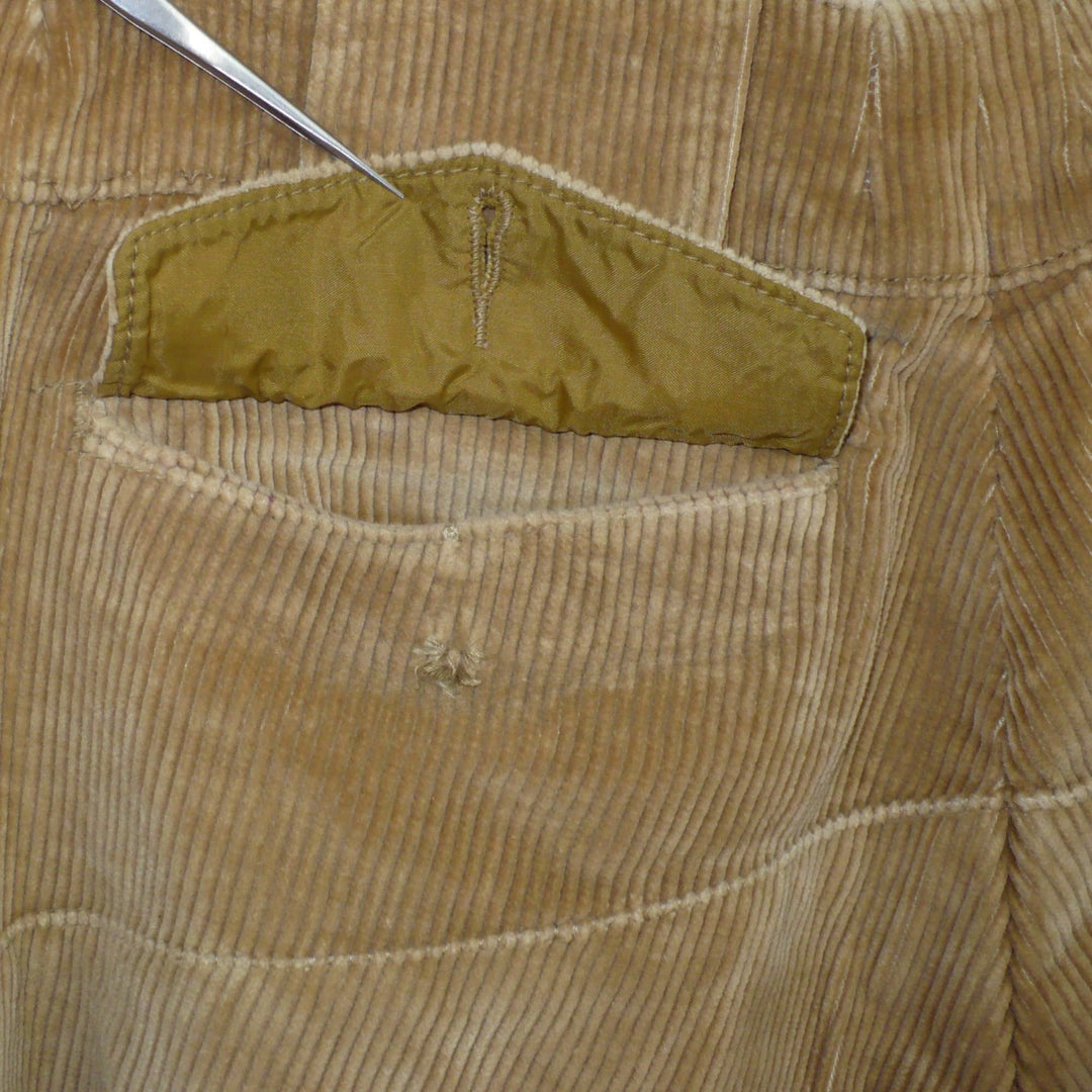 1980s Women's Vintage Cord Climbing Knickers Sportswear.