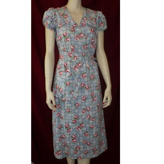 1940s Vintage Lattice Print Cotton Wrap Day Dress by Fruit of the Loom