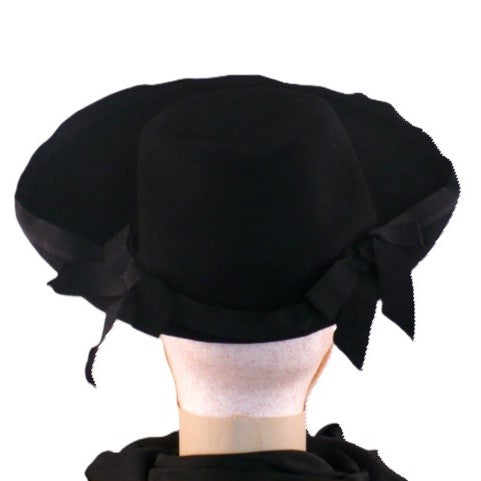 1930s Vintage Black Lifted Brim Hat by Valerie Modes