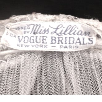 1950s Vintage Headpiece Hat by Miss Lilian for Vogue Bridals